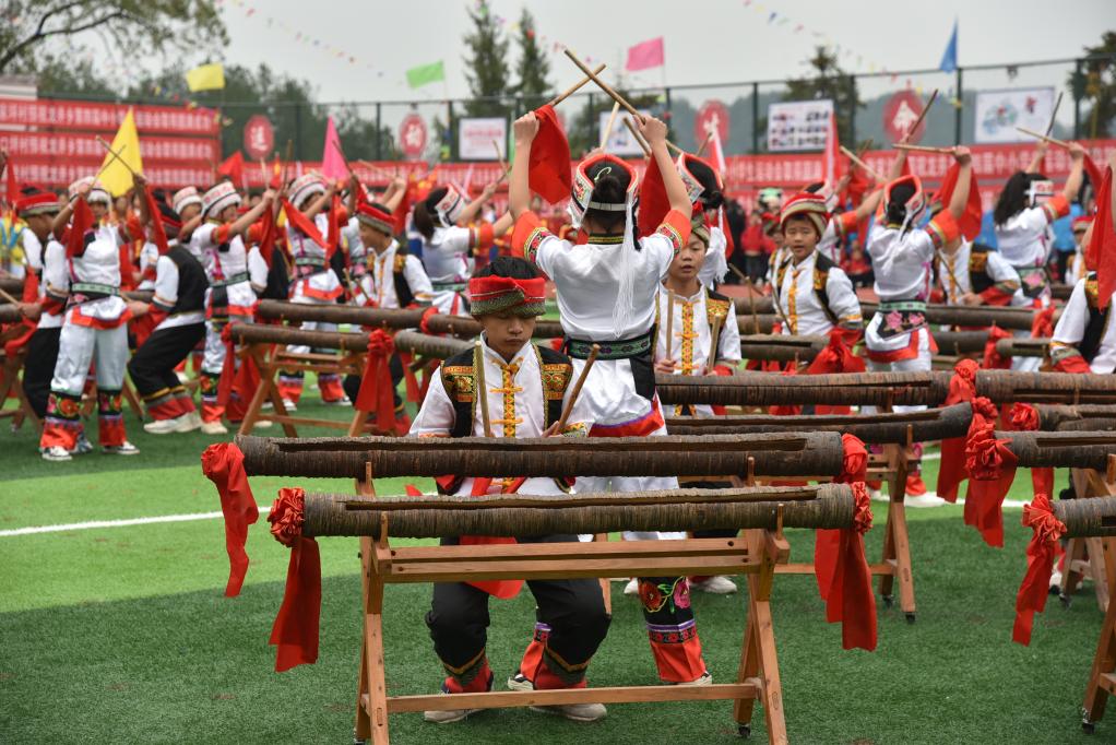 一场乡村会上“非遗”亮了(图2)